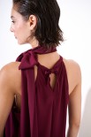 TOP SMANICATO CON FOULARD COLLO VINO